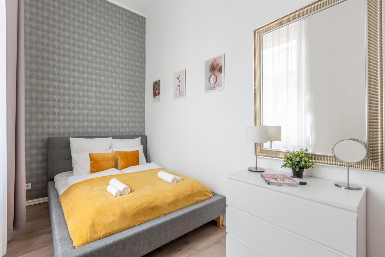 Exclusive Downtown Apartment In The Heart Of Budapest Eksteriør bilde