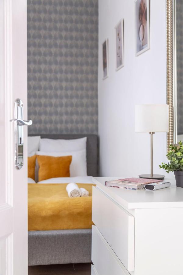 Exclusive Downtown Apartment In The Heart Of Budapest Eksteriør bilde