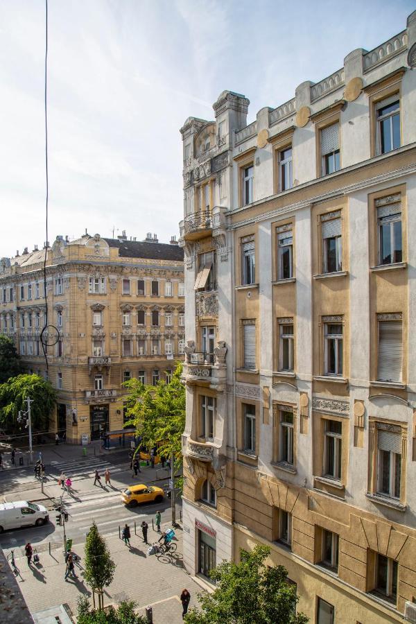 Exclusive Downtown Apartment In The Heart Of Budapest Eksteriør bilde